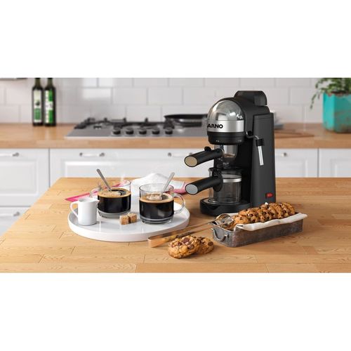 Cafeteira Mini Espresso - 800W 500 ml